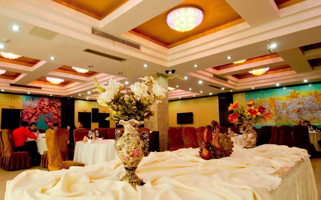 Tianhe Hotel เฉิงตู ภายนอก รูปภาพ